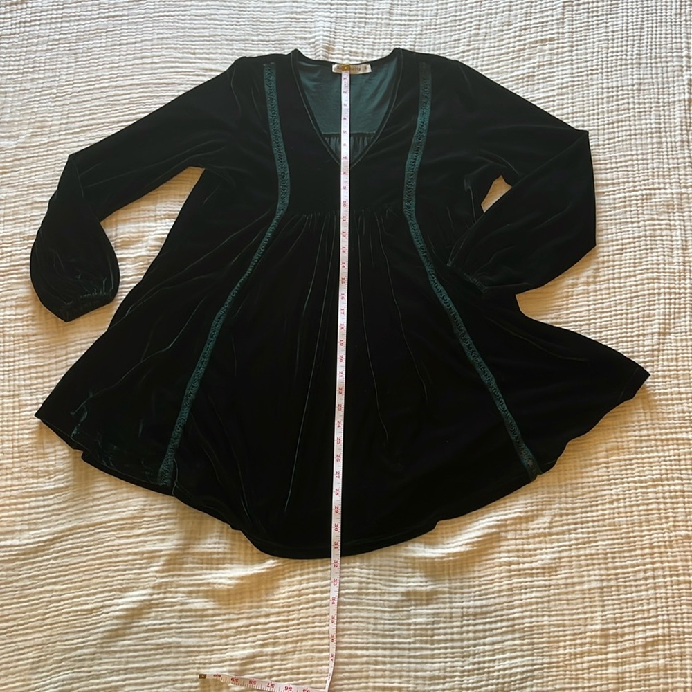 Emerald crushed velvet long sleeve mini dress